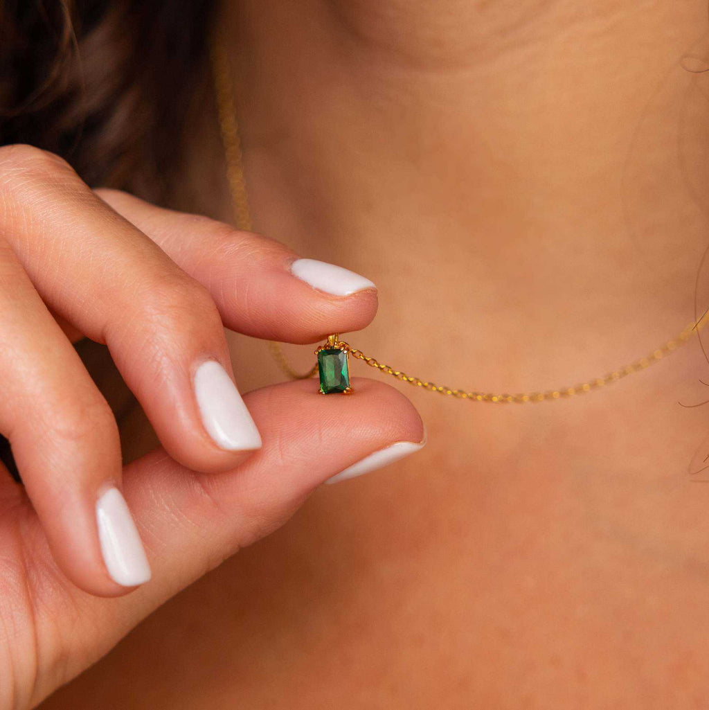 Gold Plated Garnet Pendant Necklace